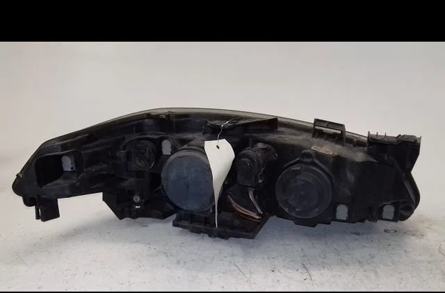 Phare gauche Renault LAGUNA II (BG0-1_) 2.0 dci (bg1t) (2005-2006) occasion