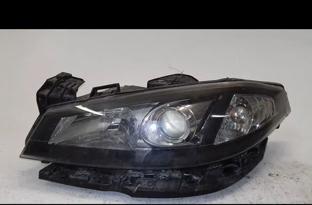 Phare gauche Renault LAGUNA II (BG0-1_) 2.0 dci (bg1t) (2005-2006) occasion