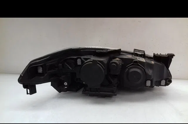 Phare gauche Renault LAGUNA II (BG0-1_) 2.2 dci (2005-2007) occasion