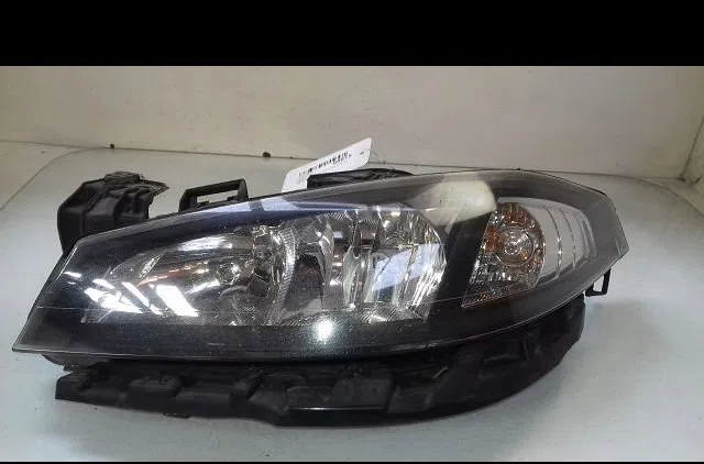 Phare gauche Renault LAGUNA II Grandtour (KG0-1_) 2.0 dci (kg1t) (2005-2006) occasion