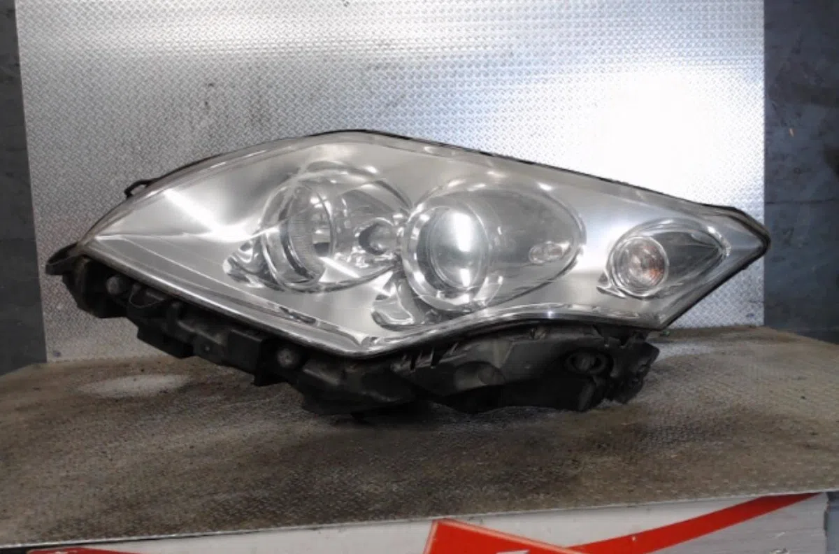Phare gauche Renault LAGUNA III Grandtour (KT0-1) 2.0 dci (kt01, kt08, kt09, kt0k, kt12, kt1d, kt1w) (2007-2015) 5 porte