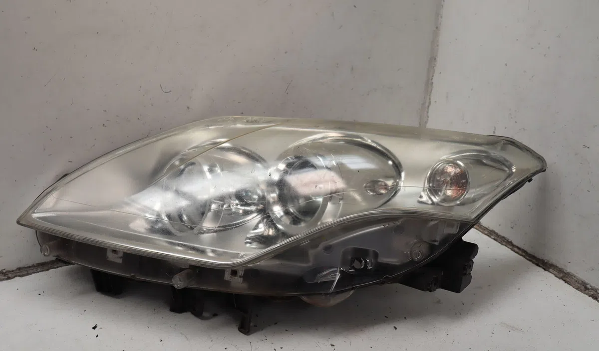 Phare gauche Renault LAGUNA III Grandtour (KT0-1) 2.0 dci (kt01, kt08, kt09, kt0k, kt12, kt1d, kt1w) (2007-2015) 5 porte