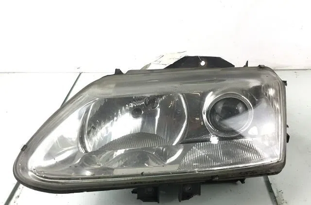 Phare gauche RENAULT MEGANE 2005 occasion