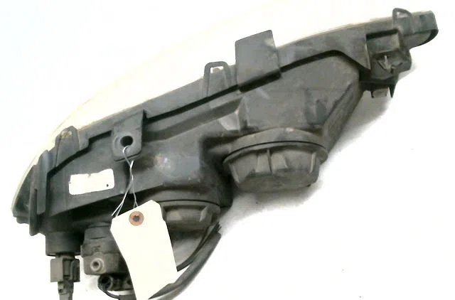 Phare gauche Renault MEGANE I Break (KA0-1_) 1.9 dti (ka1u) (2001-2003) occasion