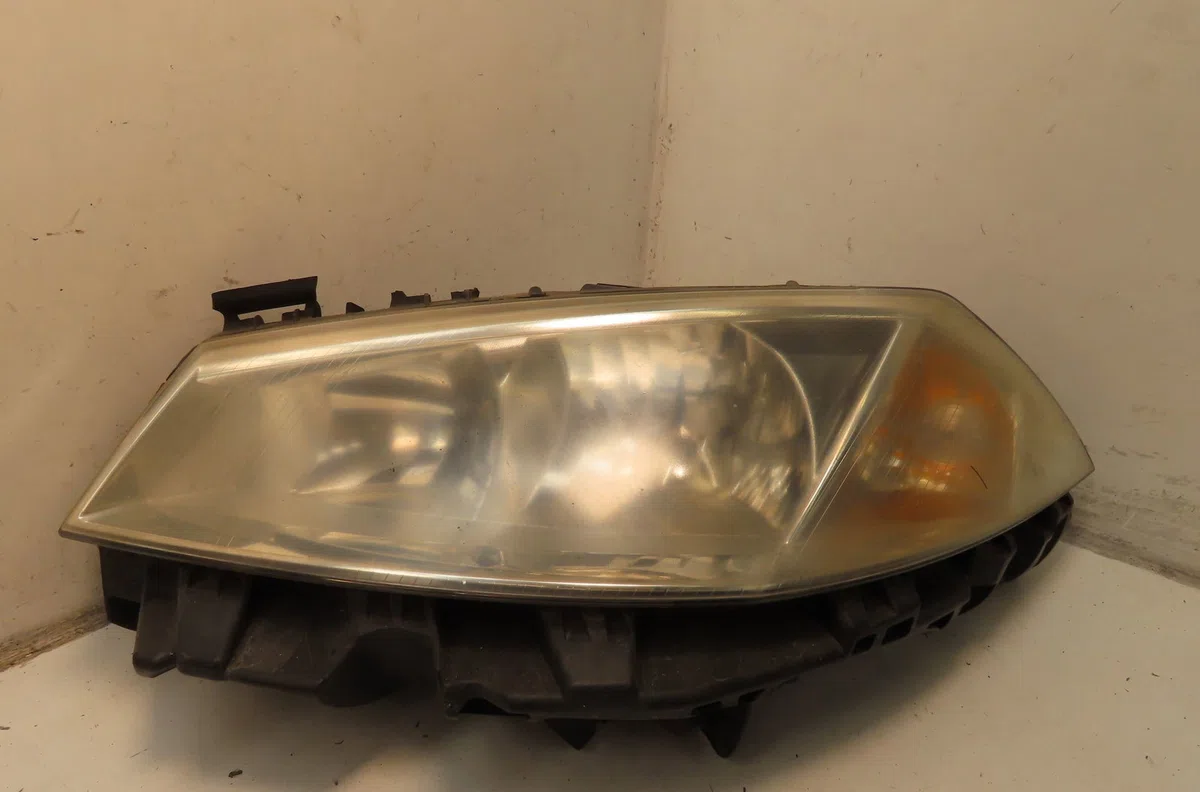 Phare gauche Renault MEGANE II Coupé-Cabriolet (EM0-1_) 2.0 (2003-2009) occasion