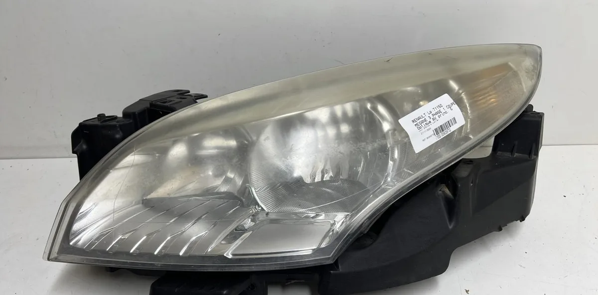 Phare gauche Renault MEGANE III Coupé (DZ0-1_) 1.5 dci (dz09, dz0d, dz1f, dz1g, dz14, dz29) (2009-2015) 3 portes occasio