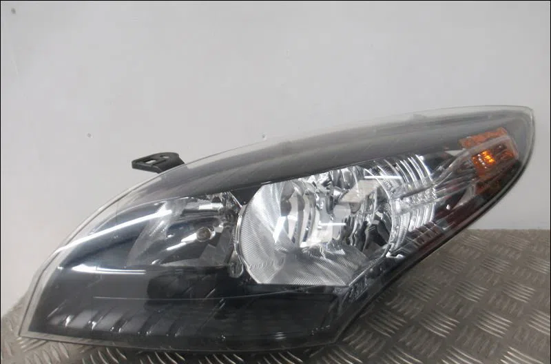 Phare gauche Renault MEGANE III Coupé (DZ0-1_) 1.5 dci (dz09, dz0d, dz1f, dz1g, dz14, dz29) (2009-2015) 3 portes occasio