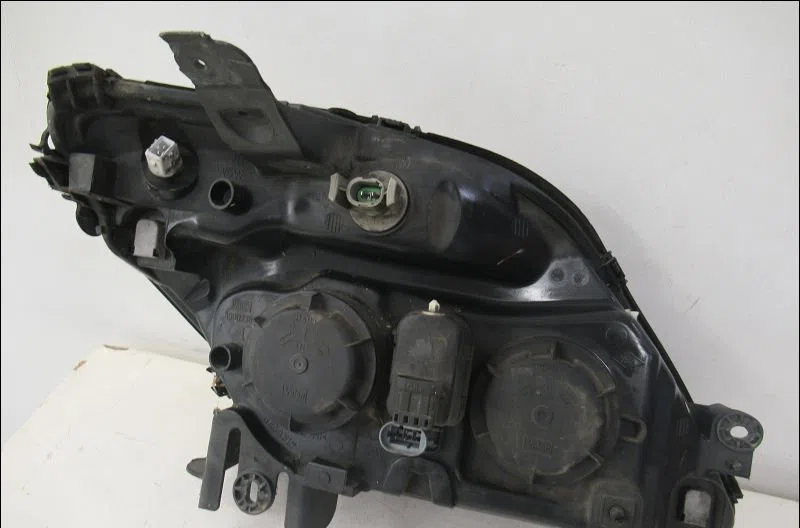 Phare gauche Renault MEGANE Scenic (JA0-1_) 1.9 dti (ja0n) (1997-1999) occasion