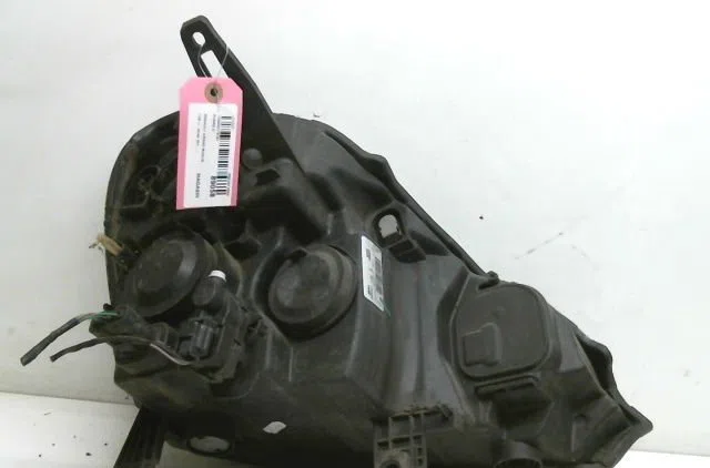 Phare gauche Renault MODUS - GRAND MODUS (F-JP0_) 1.2 (jp0c, jp0k, fp0c, fp0k, fp0p, jp0p, jp0t) (2004) 5 portes occasio