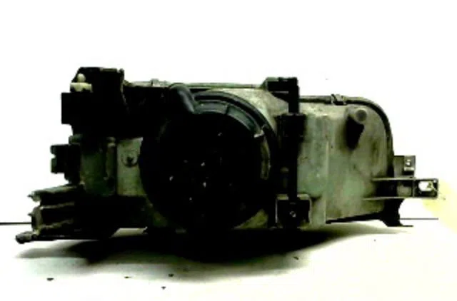 Phare gauche RENAULT R21 occasion