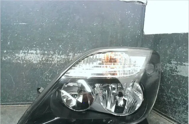 Phare gauche RENAULT SCENIC 2001 occasion