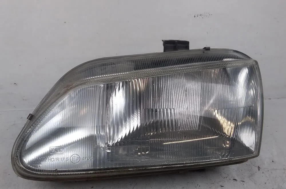Phare gauche RENAULT SCENIC I 1997 occasion