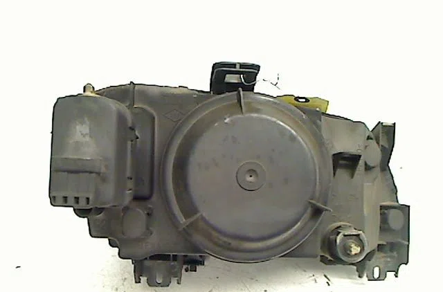 Phare gauche Renault SCÉNIC I Monospace (JA0-1_, FA0_) 1.9 dti (ja0n) (1999-2003) occasion
