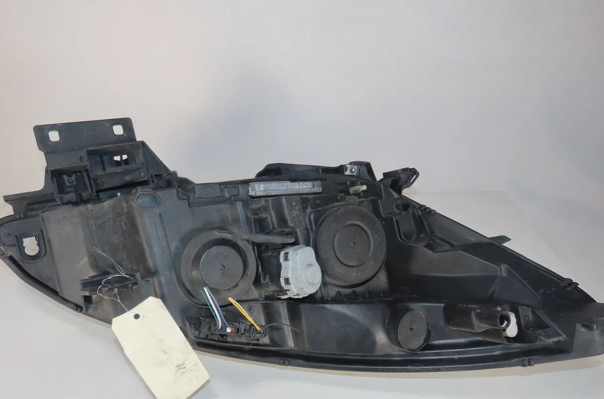Phare gauche Renault SCÉNIC III (JZ0-1_) 1.5 dci (2009) 5 portes occasion