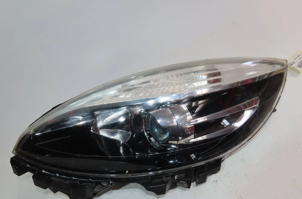Phare gauche Renault SCÉNIC III (JZ0-1_) 1.6 dci (jz00, jz12) (2011) 5 portes occasion