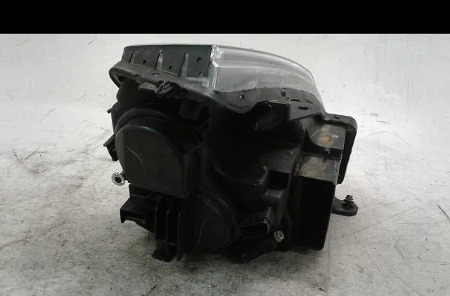 Phare gauche Renault VEL SATIS (BJ0_) 2.0 dci (bj03, bj0b) (2006) occasion