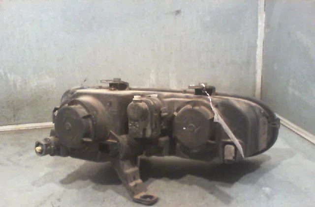 Phare gauche ROVER 25 Phase 1 01-2000--08-2004 occasion