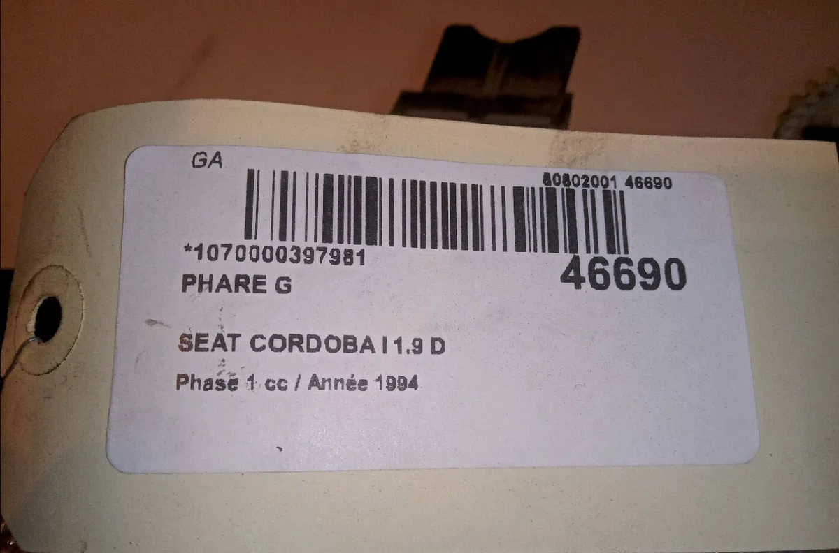 Phare gauche Seat CORDOBA (6K1, 6K2) 1.9 d (1993-1996) occasion