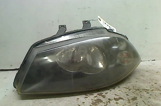 Phare gauche Seat CORDOBA (6L2) 1.4 16v (2002-2007) occasion