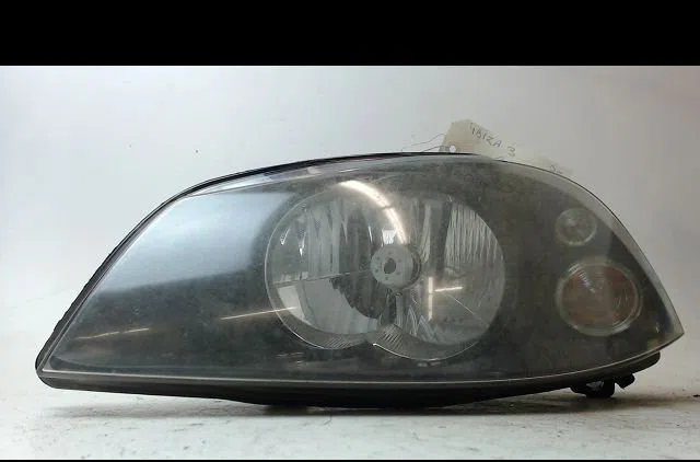 Phare gauche SEAT IBIZA 2004 occasion