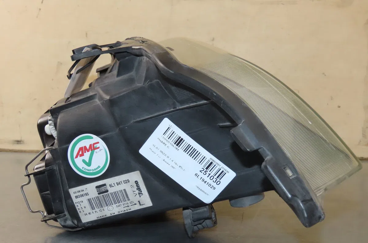 Phare gauche Seat IBIZA III (6L1) 1.4 16v (2002-2007) occasion