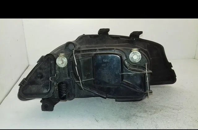 Phare gauche Seat IBIZA III (6L1) 1.9 tdi (2002-2009) 5 portes occasion