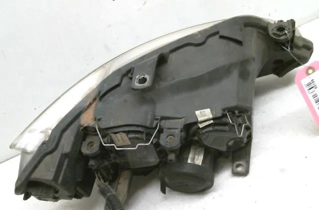 Phare gauche Seat IBIZA IV (6J5, 6P1) 1.9 tdi (2008-2010) occasion