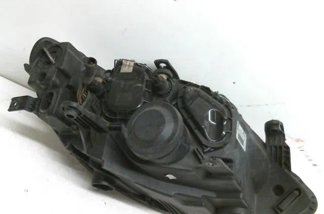 Phare gauche Seat IBIZA IV (6J5, 6P1) 1.9 tdi (2008-2010) occasion