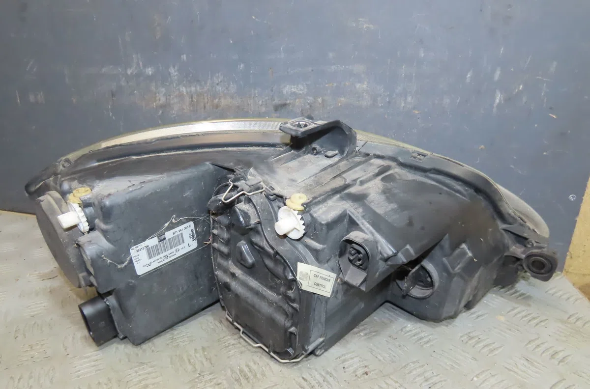 Phare gauche Seat LEON (1P1) 1.9 tdi (2005-2010) 5 portes occasion