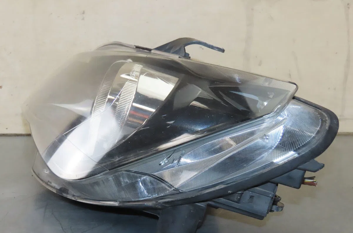 Phare gauche SEAT LEON I occasion
