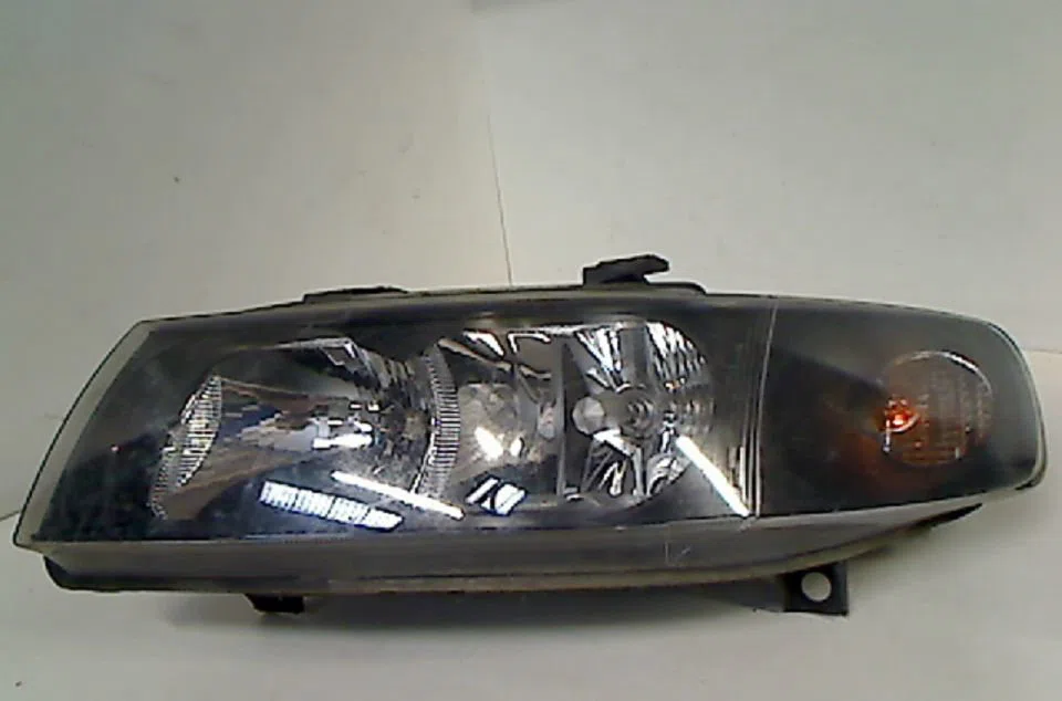 Phare gauche Seat TOLEDO II (1M2) 1.9 tdi (1999-2004) occasion