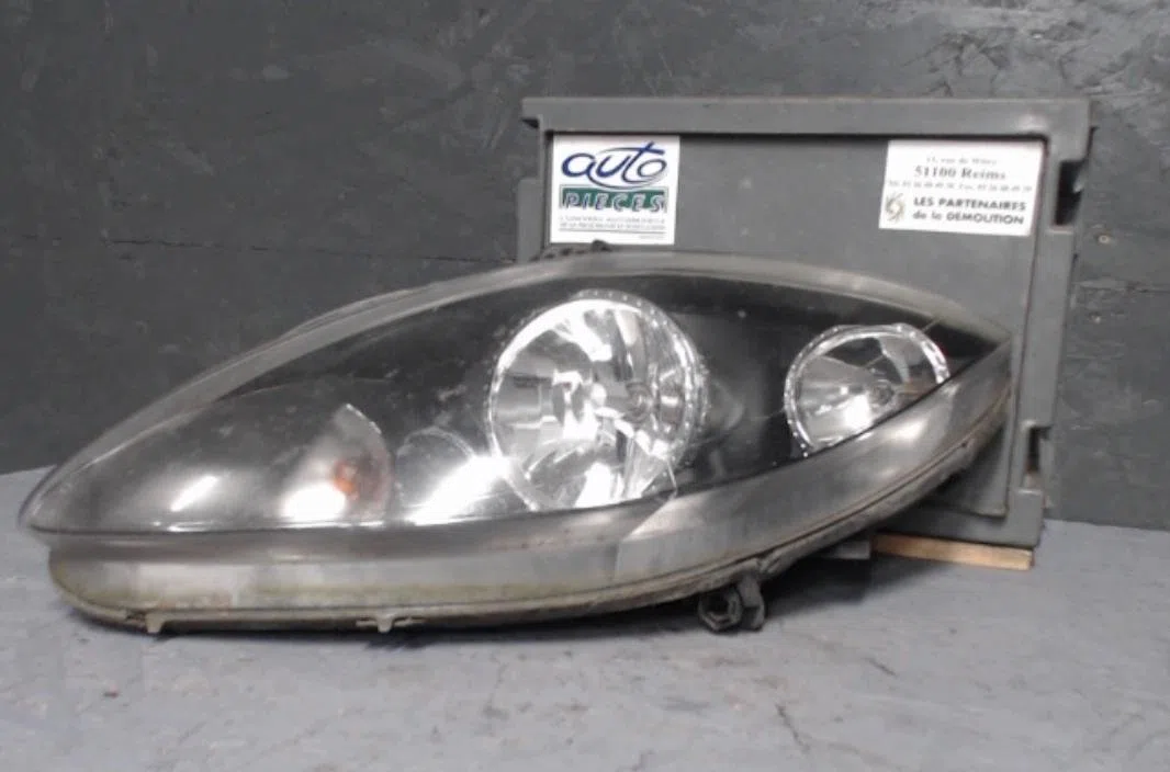 Phare gauche Seat TOLEDO III (5P2) 2.0 tdi 16v (2004-2009) occasion