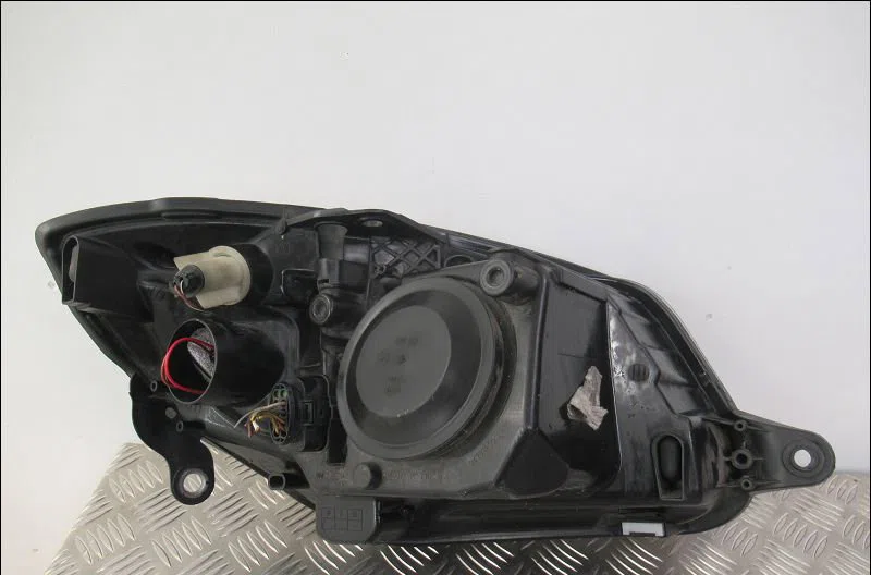 Phare gauche Skoda FABIA II Combi (545) 1.9 tdi (2007-2010) occasion
