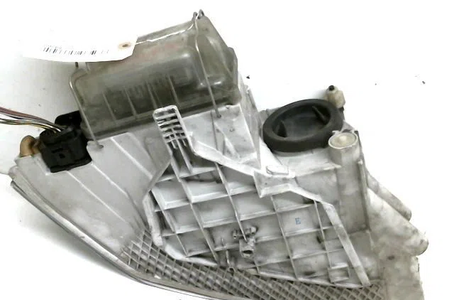 Phare gauche Skoda OCTAVIA II (1Z3) 2.0 fsi (2004-2008) occasion