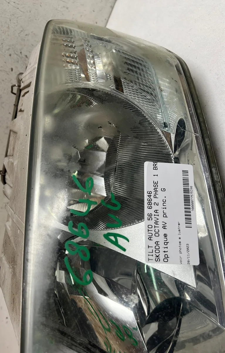 Phare gauche Skoda OCTAVIA II Combi (1Z5) 1.9 tdi (2004-2010) occasion