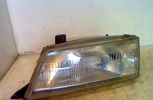 Phare gauche SUZUKI BALENO 1996 occasion