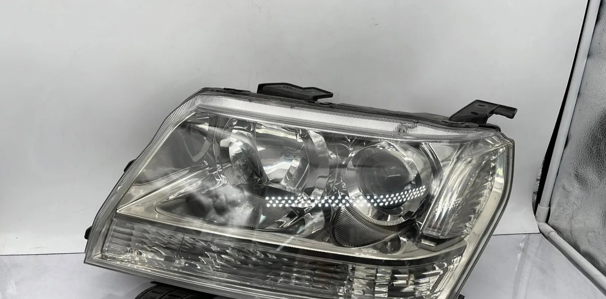 Phare gauche SUZUKI GRAND VITARA 2 PHASE 1 occasion
