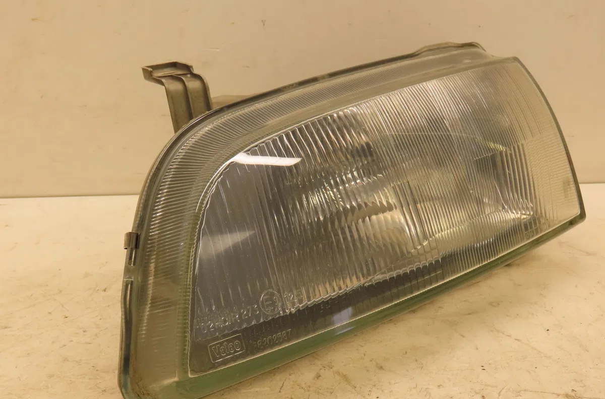 Phare gauche SUZUKI SWIFT II occasion