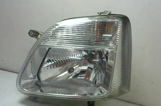 Phare gauche Suzuki WAGON R 3-5 portes (MM) 1.3 ddis (rb 413d) (2003) occasion