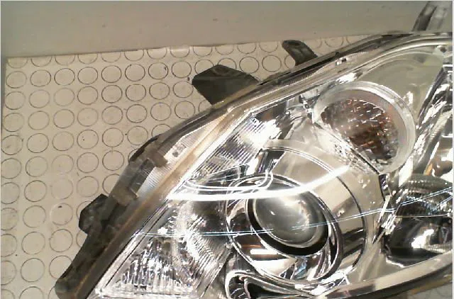 Phare gauche Toyota AURIS (_E15_) 2.0 d-4d (ade150_) (2006-2012) occasion