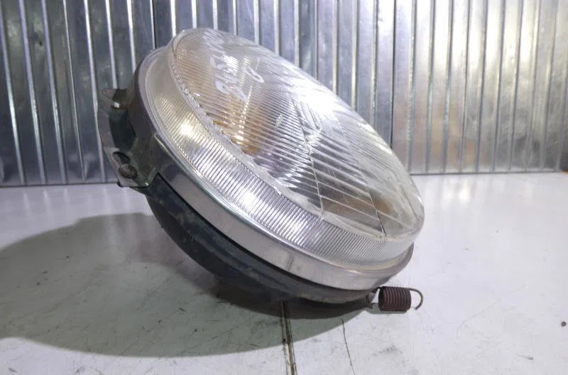 Phare gauche TOYOTA LAND CRUISER 2 J70 PHASE 1 occasion
