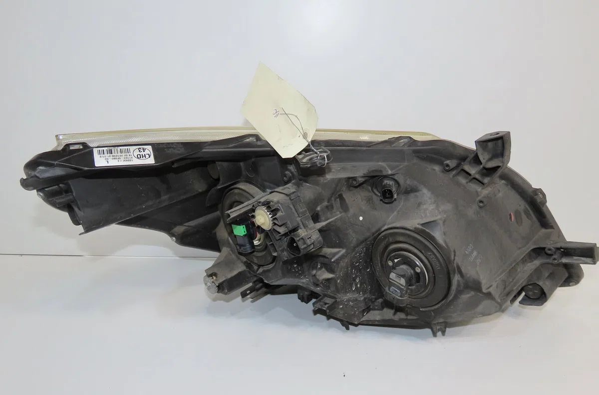 Phare gauche Toyota VERSO (_R2_) 2.0 d-4d (aur20_) (2009-2018) occasion