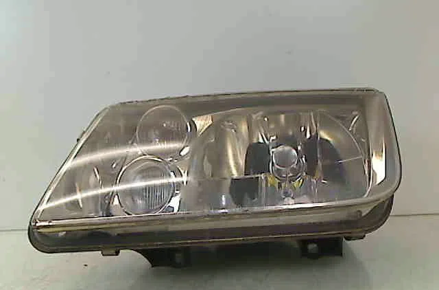 Phare gauche VOLKSWAGEN BORA 1999 occasion