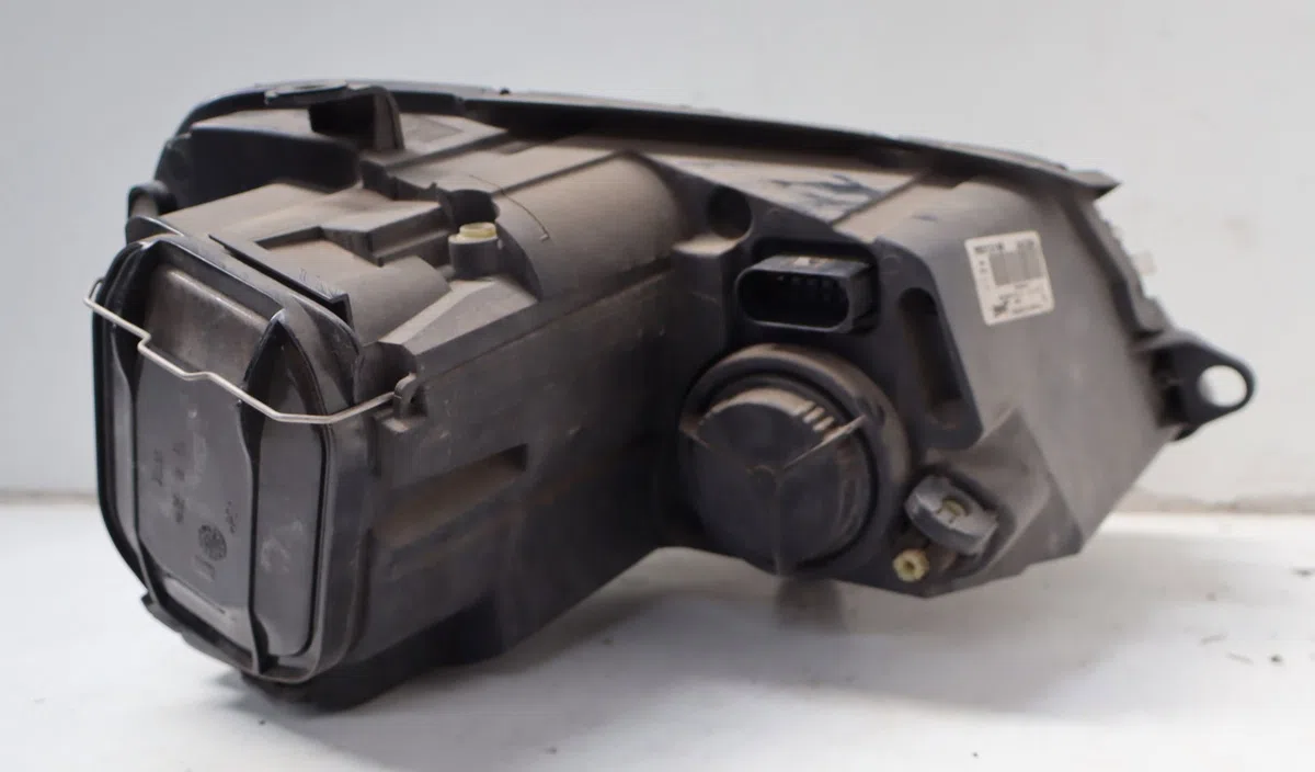 Phare gauche Volkswagen EOS (1F7, 1F8) 2.0 fsi (2006-2008) occasion