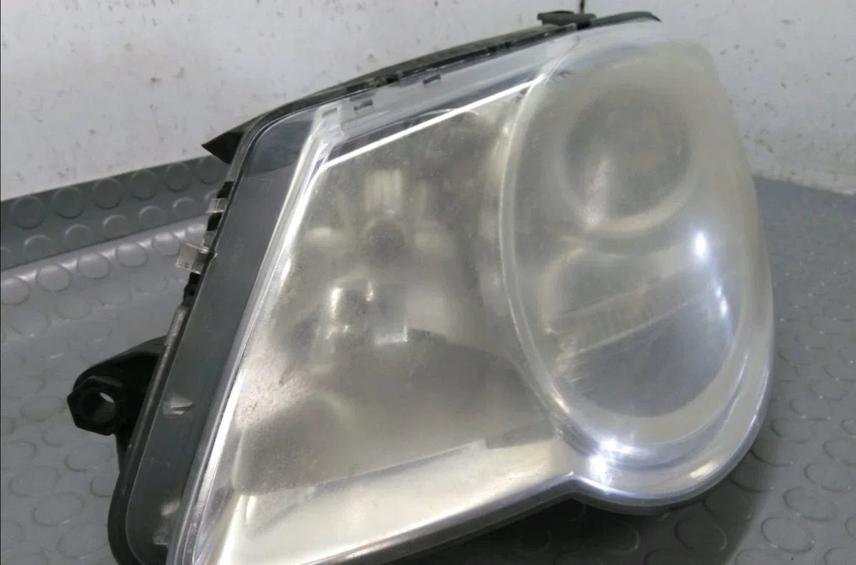 Phare gauche Volkswagen EOS (1F7, 1F8) 2.0 tdi (2006-2008) occasion