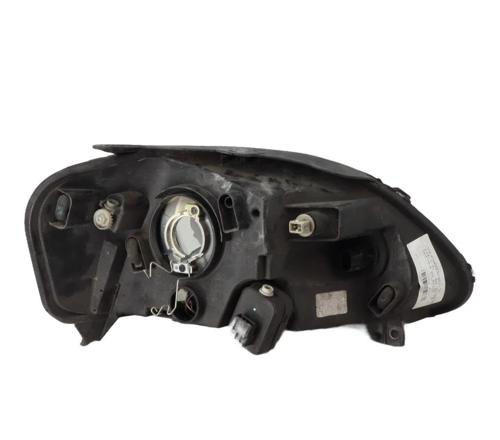 Phare gauche Volkswagen FOX 3-5 portes (5Z1, 5Z3, 5Z4) 1.2 (2005-2011) occasion