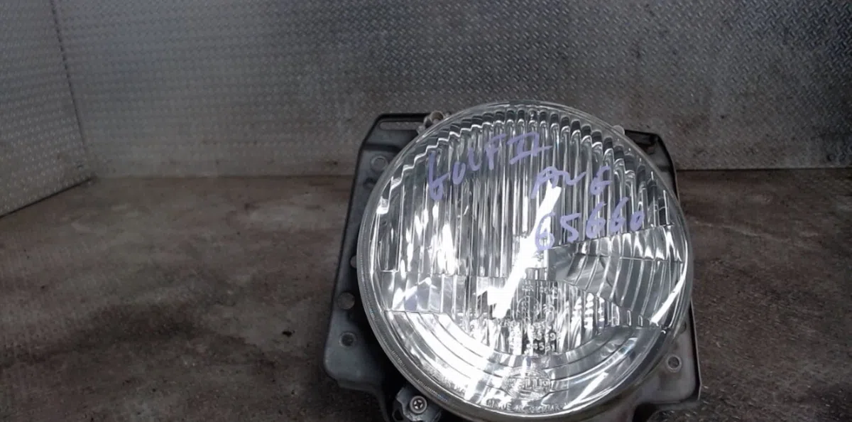 Phare gauche VOLKSWAGEN GOLF 2  GOLF 2 occasion