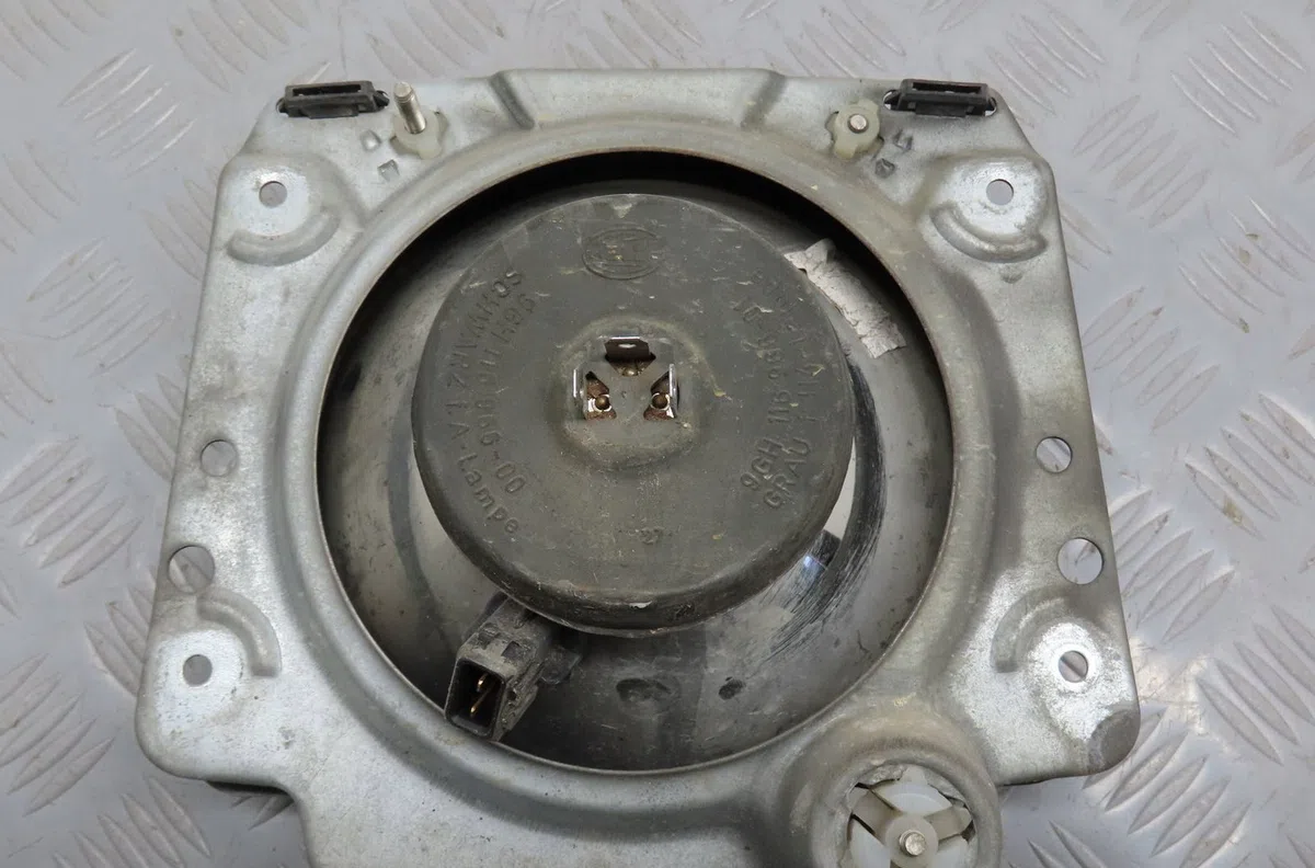 Phare gauche Volkswagen GOLF II (19E, 1G1) 1.6 (1986-1992) occasion