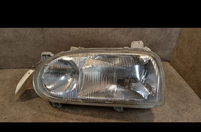 Phare gauche Volkswagen GOLF III (1H1) 1.4 (1991-1997) occasion