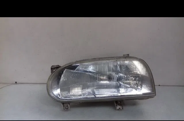 Phare gauche Volkswagen GOLF III (1H1) 1.8 (1991-1997) 5 portes occasion